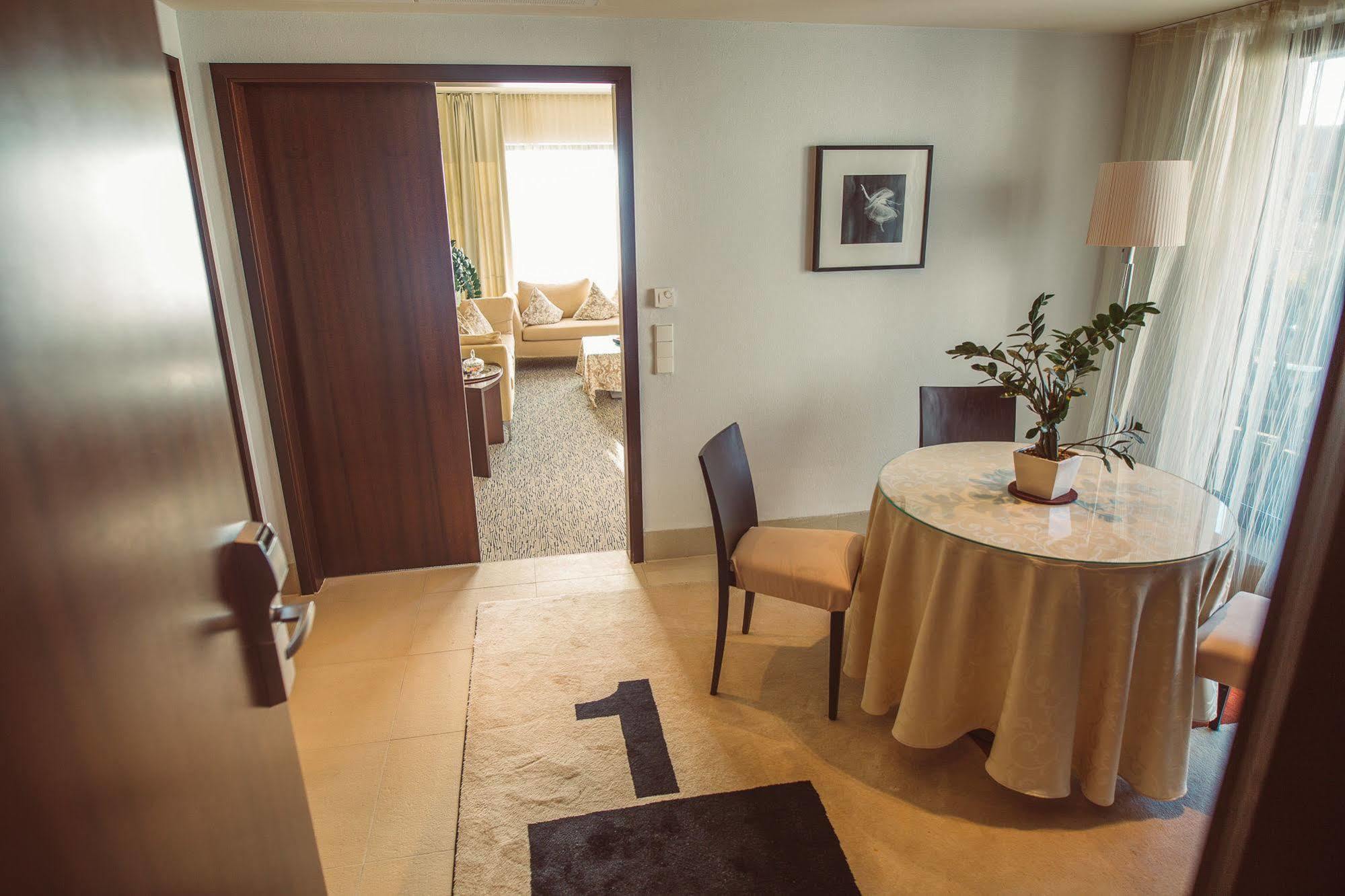Lindenhof Hotel Tepe Damme Exteriér fotografie